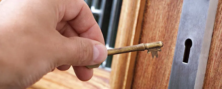 Central Locksmith Store Morton Grove, IL 847-713-5684 - lockout-service-01